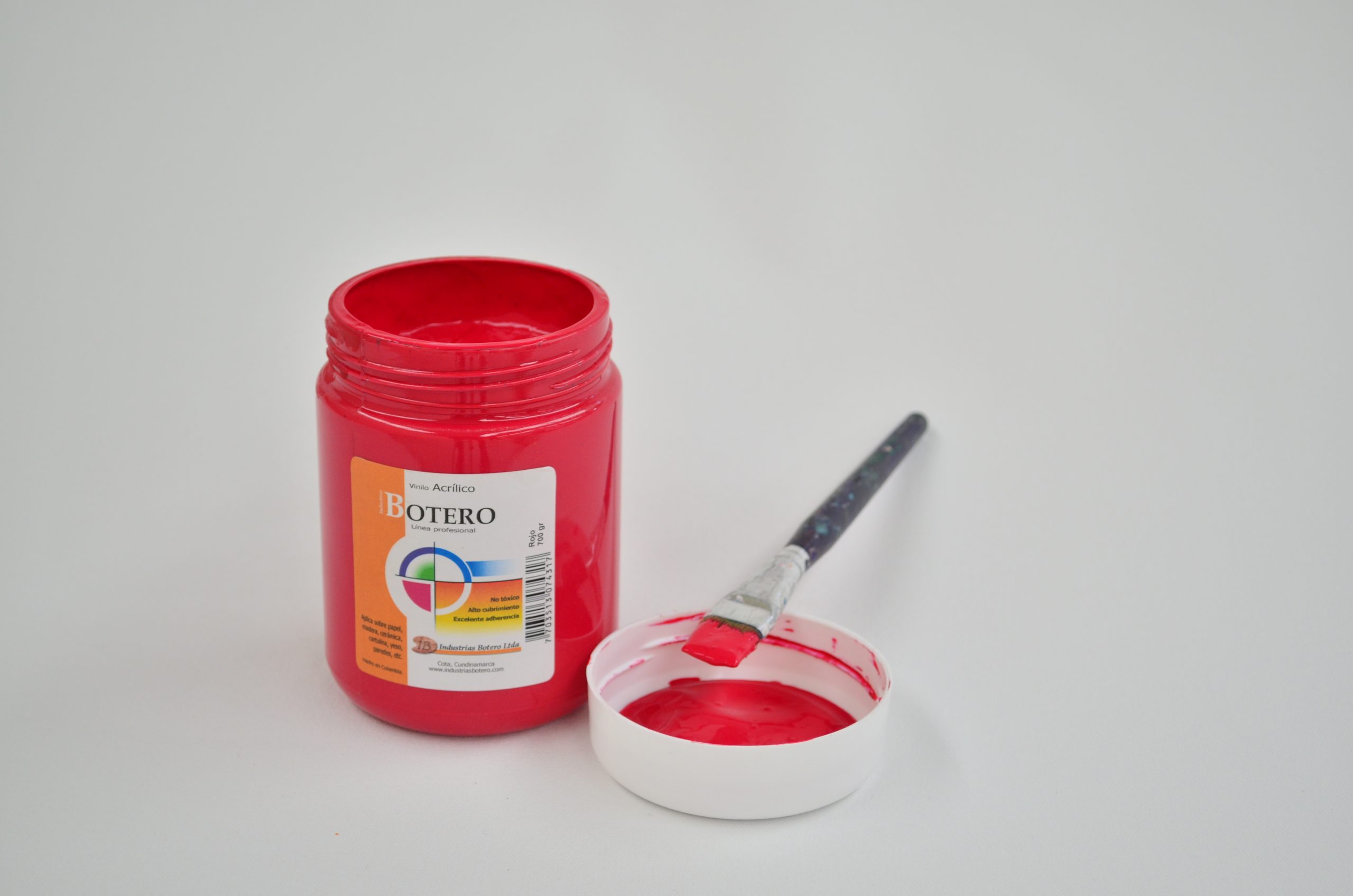 Acrílico Rojo Botero