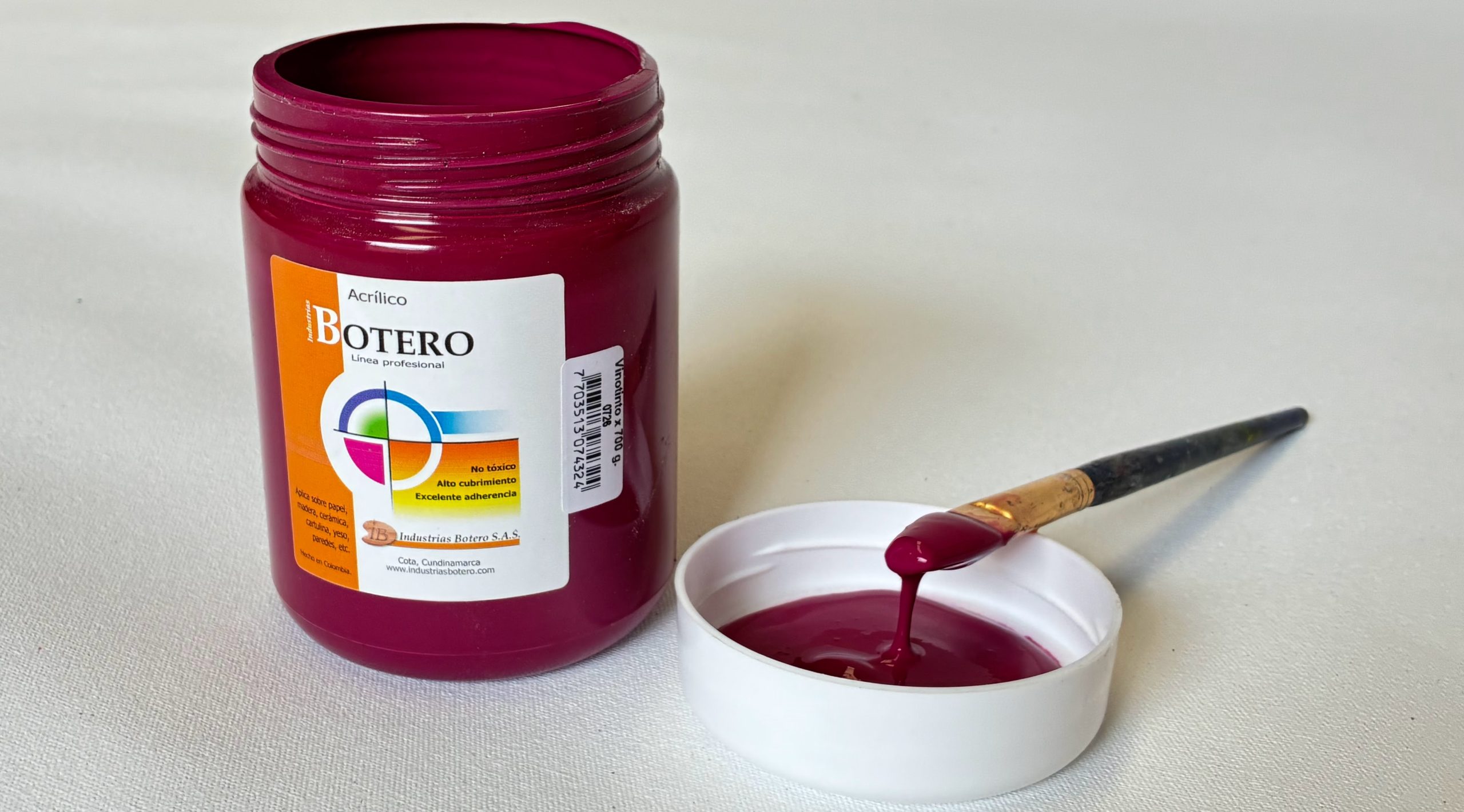 Acrílico Vinotino Botero
